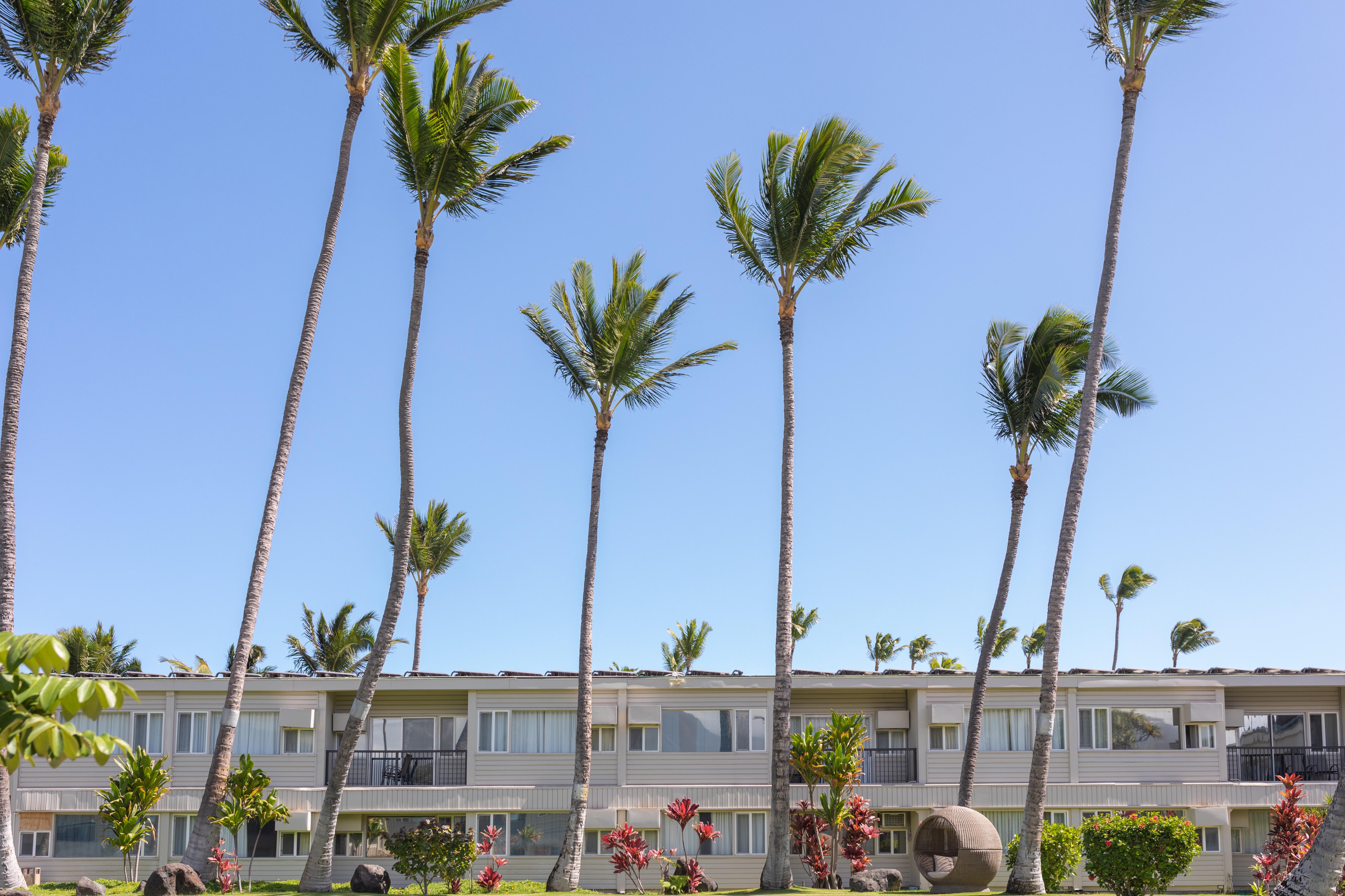 Maui Beach Hotel Kahului Exterior photo